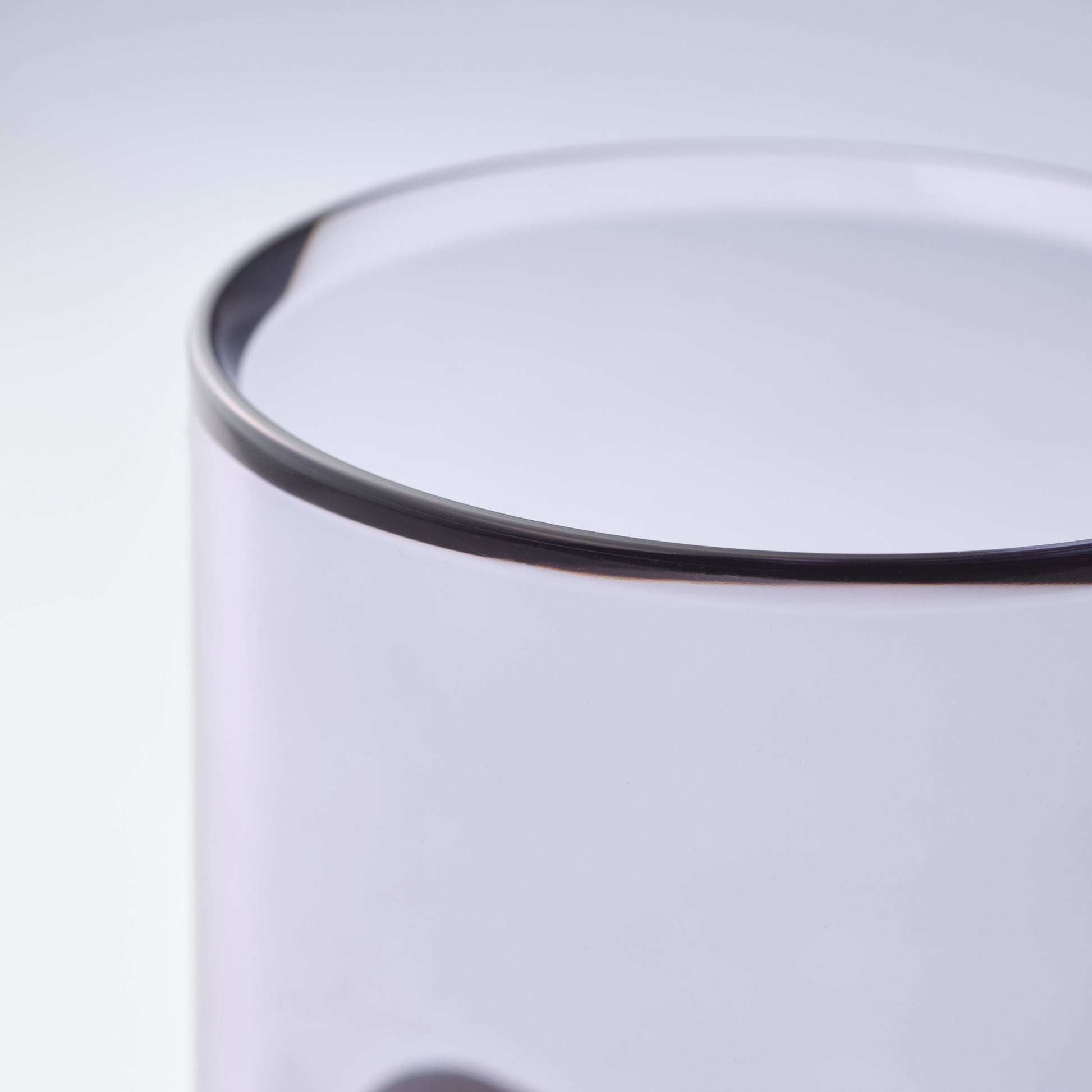 濃い青/SESEKI/SE-SG-C-08(色:シルバー/グロス)/樹脂上部拡大