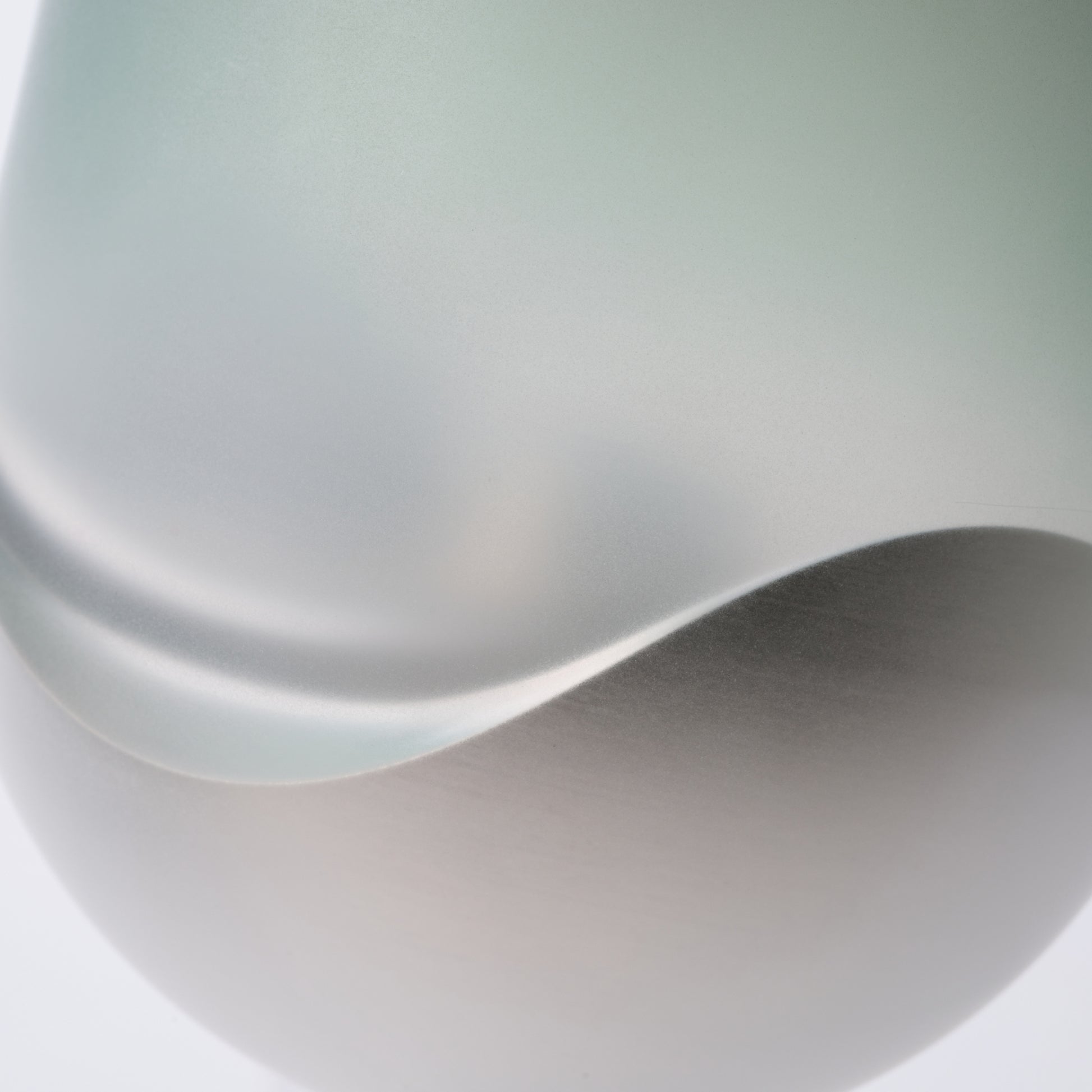 緑色のグラデーション(艶消し)/鋳鉄部拡大/SESEKI /SE-SM-G-19(色:シルバー/マット/緑グラデ)